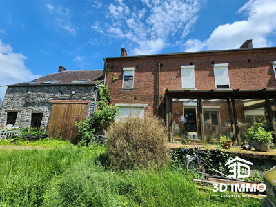 Maison - 236 m² - 6 pièces