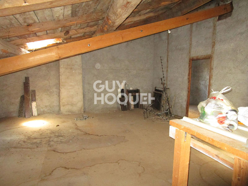 Maison - 213 m² - 6 pièces