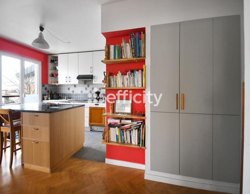 Appartement - 84 m² - 4 pièces