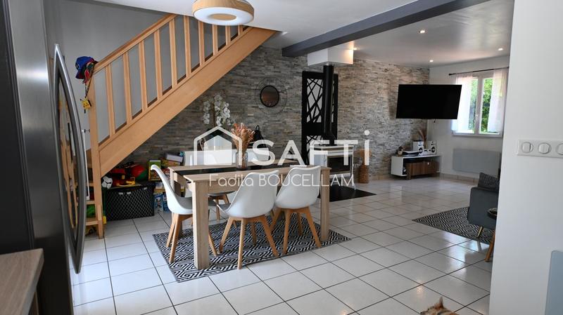 Maison - 94 m² - 5 pièces