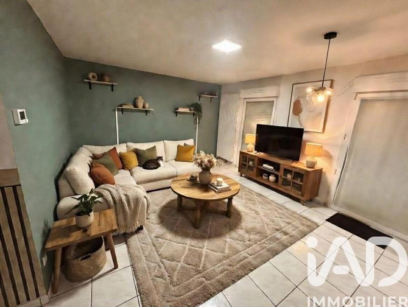 Maison - 83 m² - 5 pièces