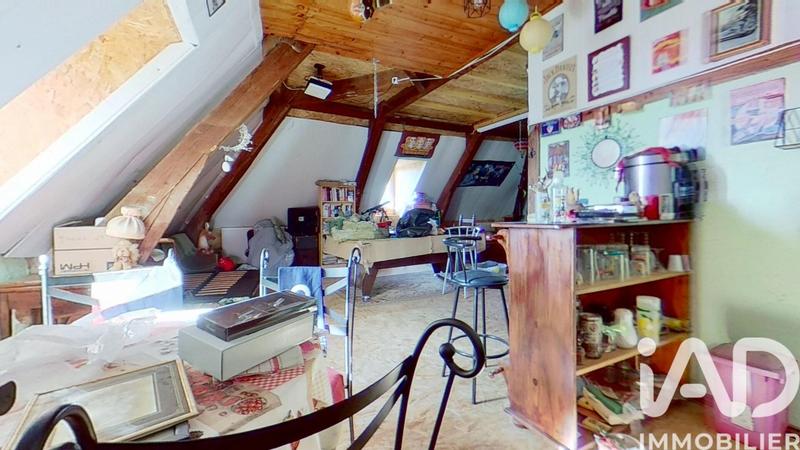 Maison - 224 m² - 7 pièces