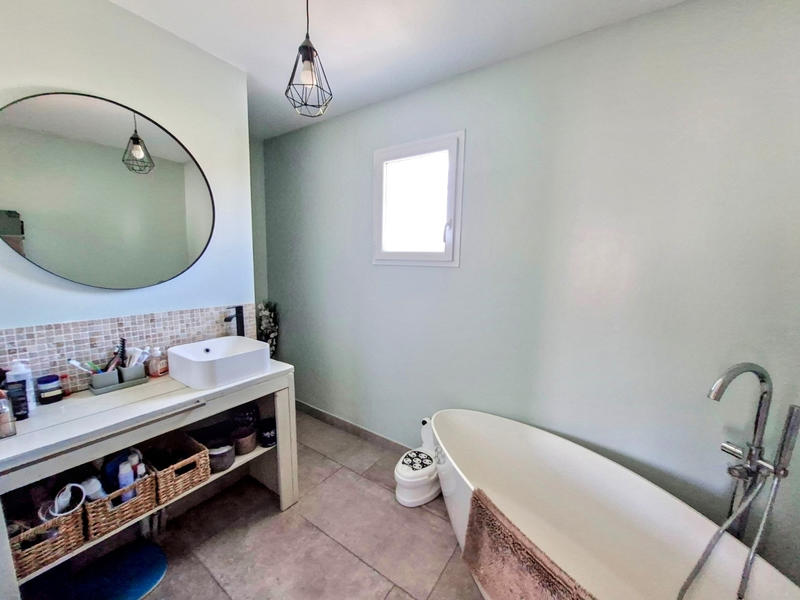 Maison - 101 m² - 4 pièces