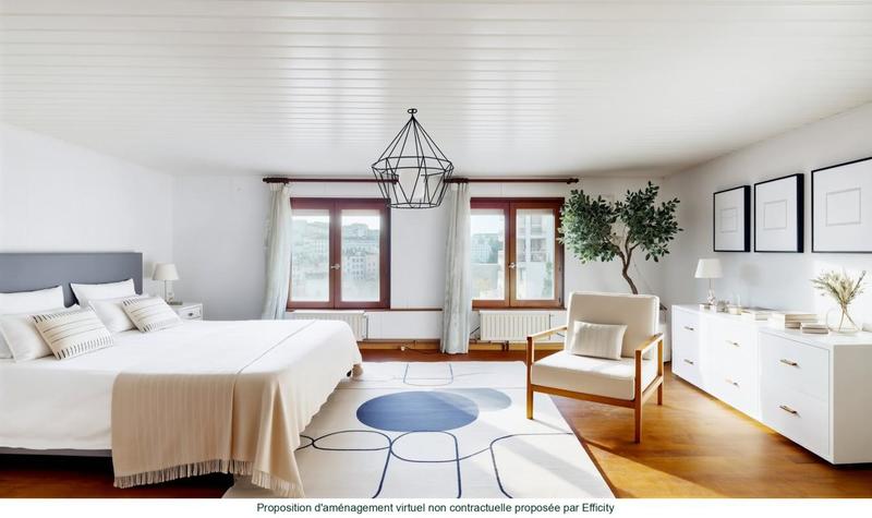 Appartement - 100 m² - 5 pièces