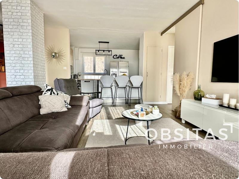 Appartement - 102 m² - 4 pièces