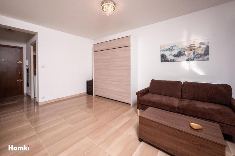 Studio - 28 m² - 1 pièce