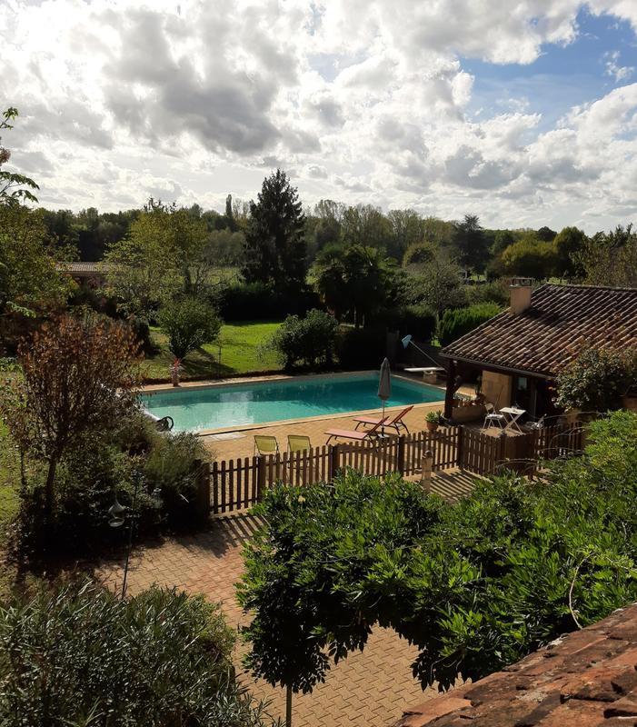 Maison traditionnelle - 250 m² - 10 pièces