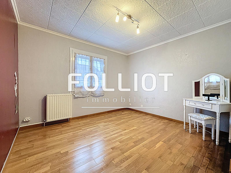 Maison - 127 m² - 7 pièces