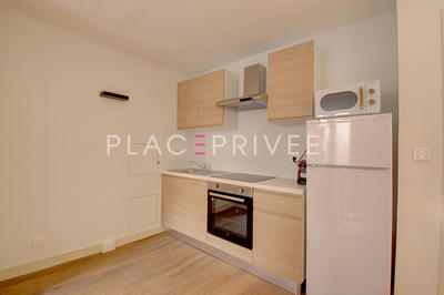 Bureau - 20 m² - 5 pièces