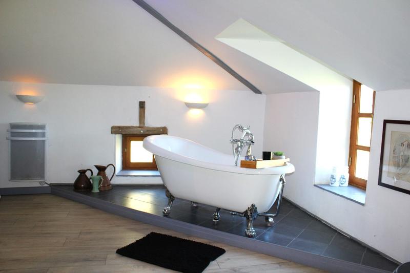 Maison de domaine - 534 m² - 13 pièces