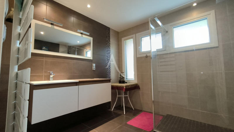 Viager - Maison - 165 m² - 5 pièces