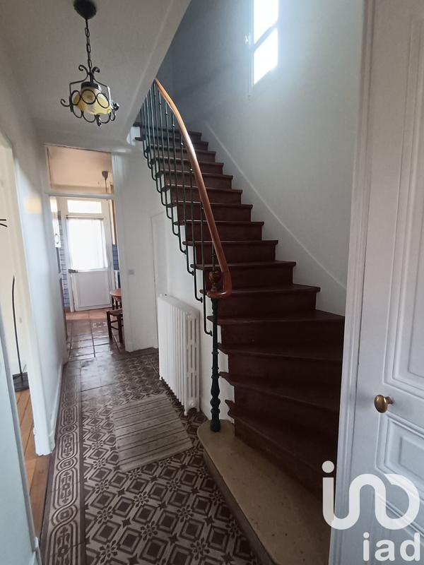 Maison - 92 m² - 6 pièces