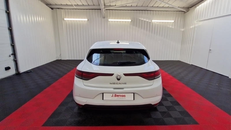 Renault Mégane IV Berline Business Blue dCi 115
