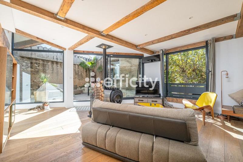 Maison - 157 m² - 5 pièces