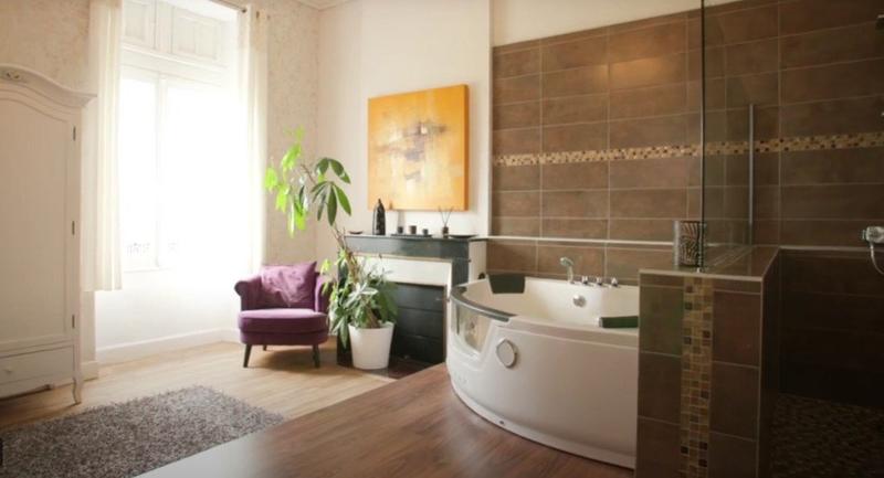 Château - 630 m² - 12 pièces