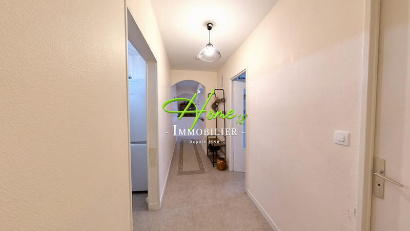 Appartement - 87 m² - 5 pièces