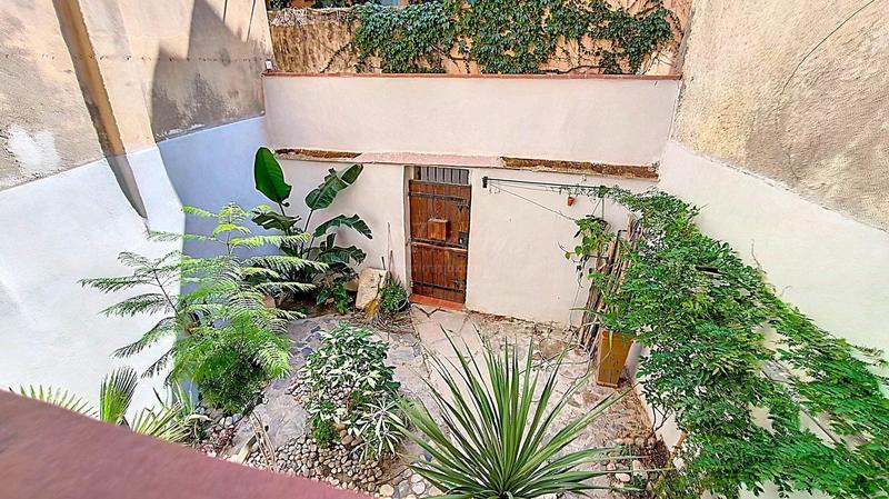 Maison - 142 m² - 8 pièces