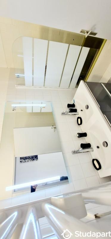 Chambre - 13 m² - 1 pièce