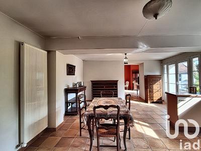 Maison - 137 m² - 6 pièces