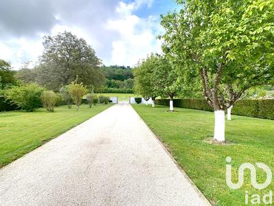 Maison - 295 m² - 7 pièces