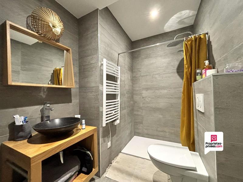 Maison - 150 m² - 3 pièces