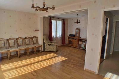 Maison - 91 m² - 5 pièces