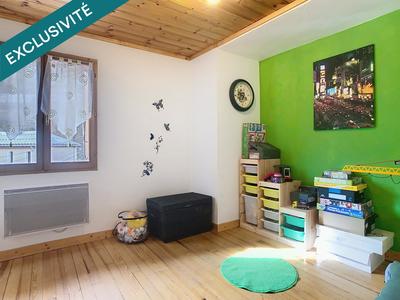 Appartement - 80 m² - 4 pièces