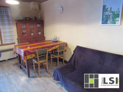 Maison - 49 m² - 4 pièces