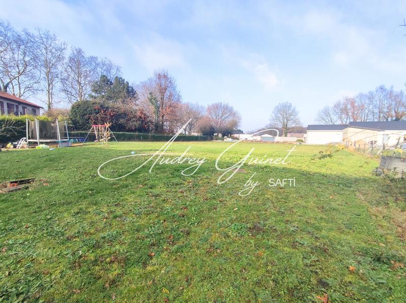 Maison - 160 m² - 9 pièces