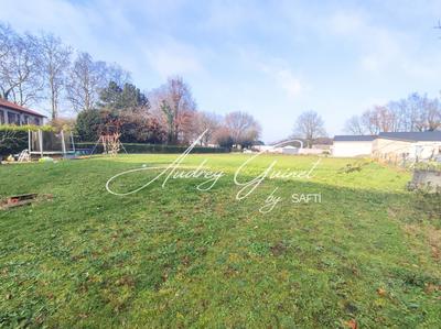 Maison - 160 m² - 9 pièces