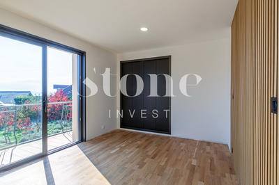 Maison - 294 m² - 10 pièces