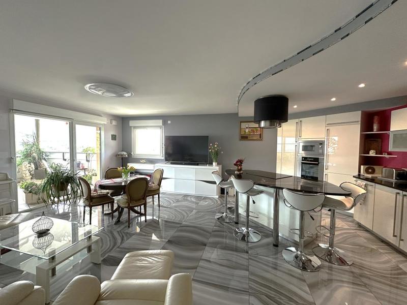 Appartement - 89 m² - 3 pièces