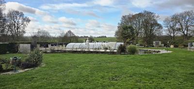 Maison - 232 m² - 6 pièces