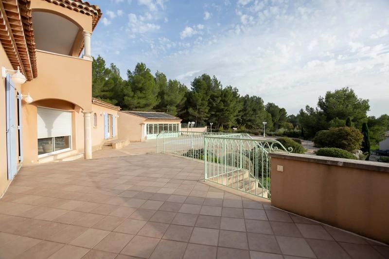 Maison - 154 m² - 5 pièces