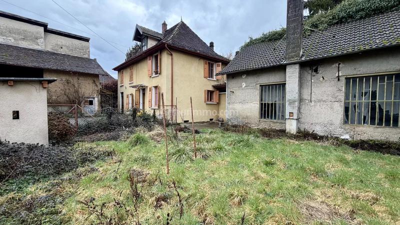 Maison - 210 m² - 5 pièces