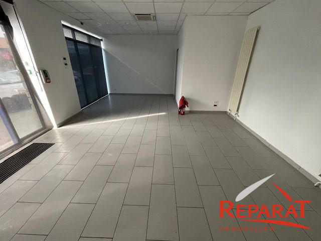 Local commercial - 60 m²