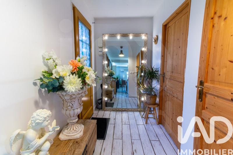 Maison - 97 m² - 5 pièces