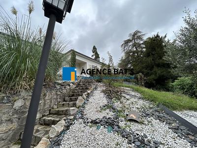 Maison - 160 m² - 5 pièces