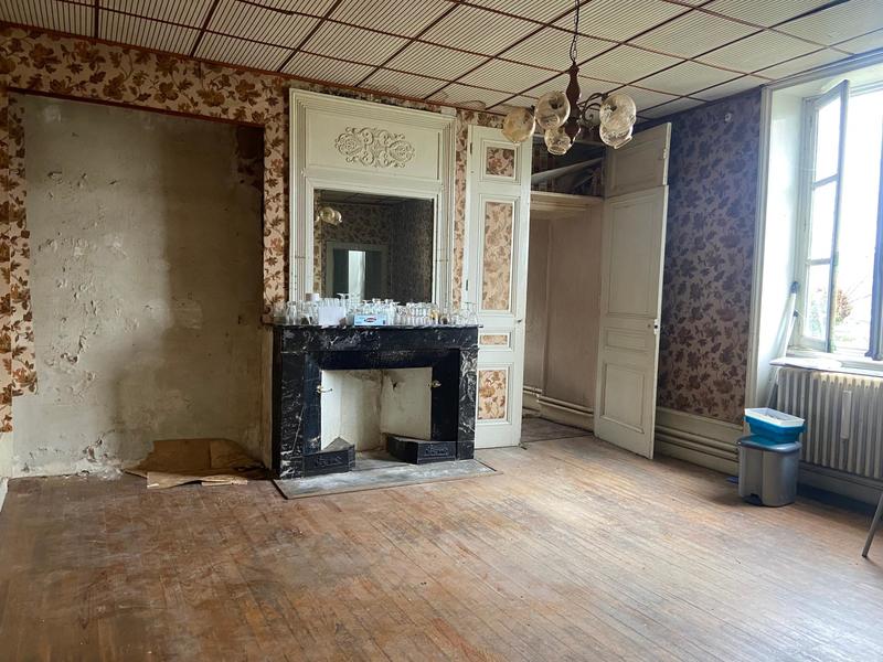 Maison - 208 m² - 10 pièces