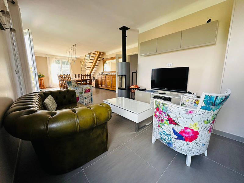 Maison - 170 m² - 6 pièces