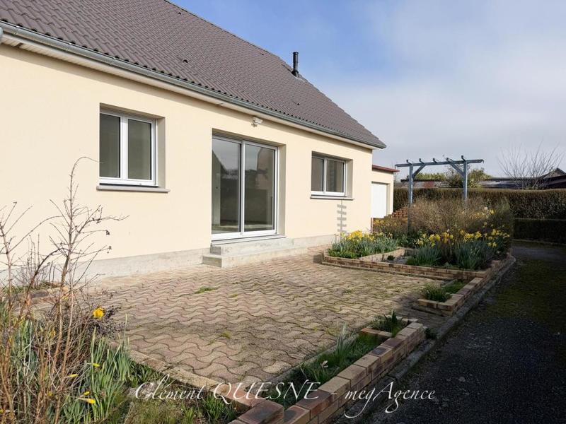 Maison - 90 m² - 4 pièces
