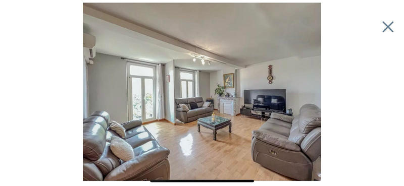 Maison - 180 m² - 7 pièces