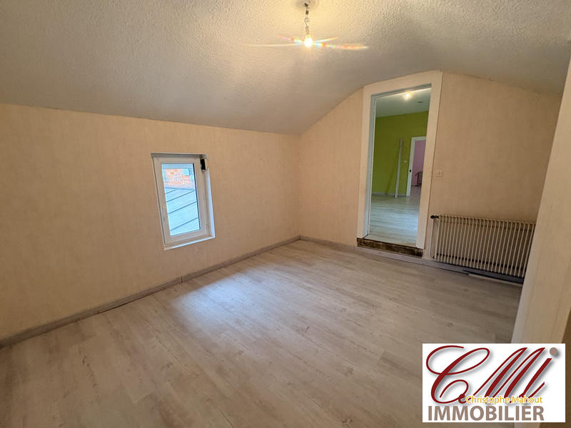 Maison - 150 m² - 4 pièces