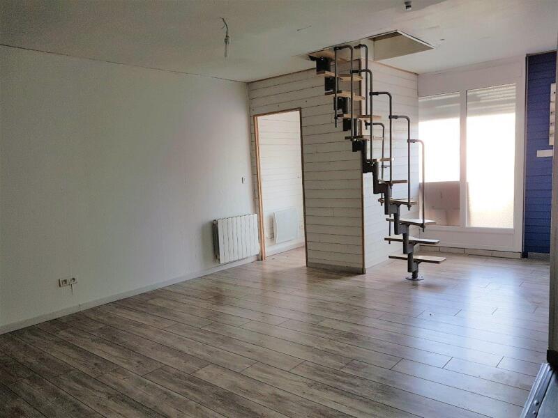 Appartement - 75 m² - 2 pièces