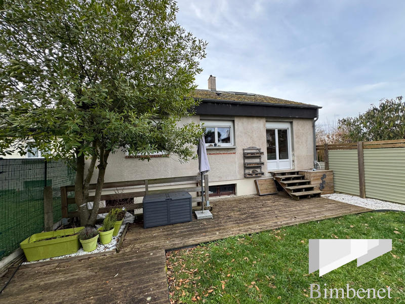 Maison - 90 m² - 5 pièces