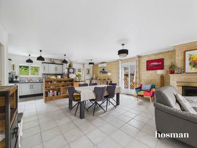 Maison - 123 m² - 5 pièces