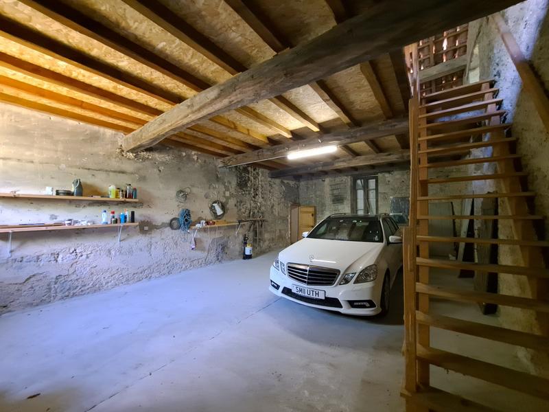 Maison - 186 m² - 5 pièces