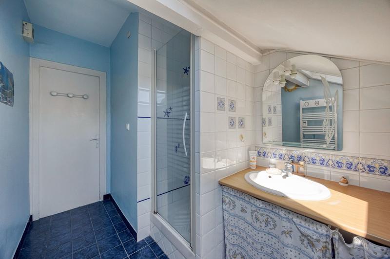 Maison - 143 m² - 6 pièces