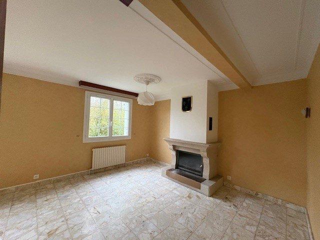 Maison traditionnelle - 101 m² - 7 pièces