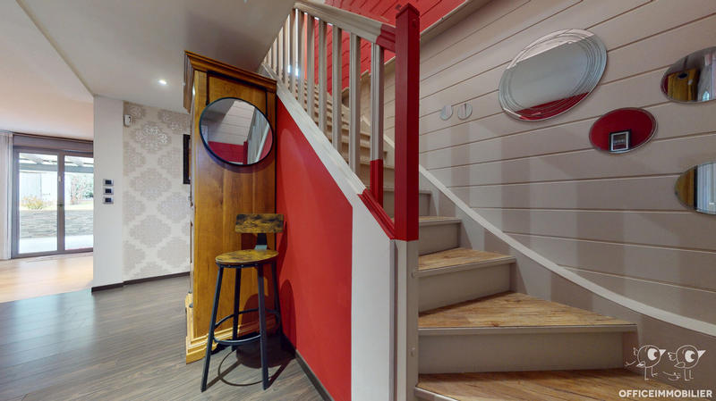 Maison - 114 m² - 6 pièces